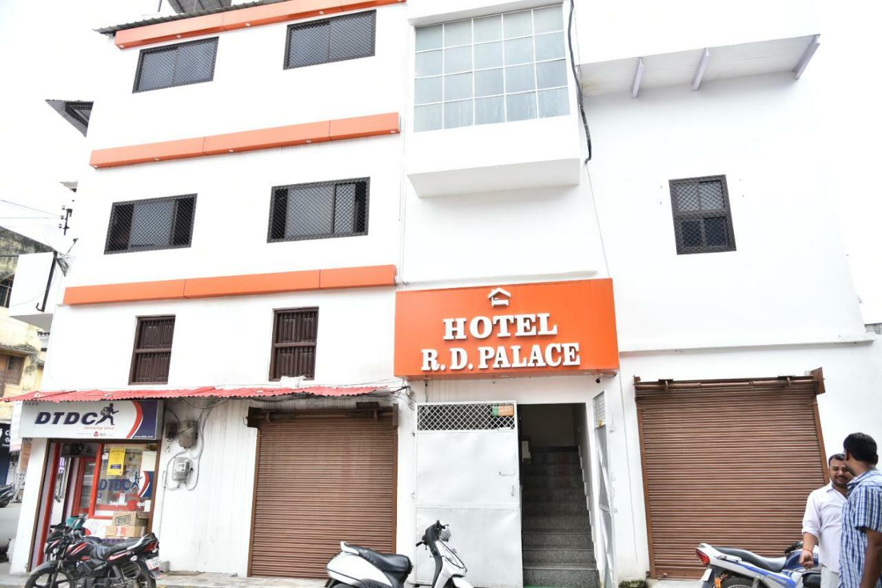 Hotel R D Palace 바라나시 외부 사진
